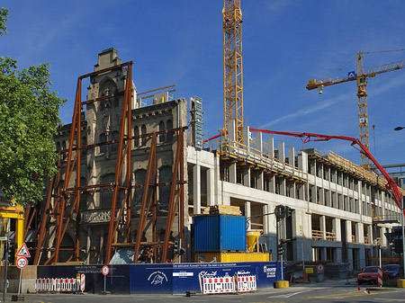 Foto Baustelle auf der Kreuzung Komödienstraße Tunisstraße