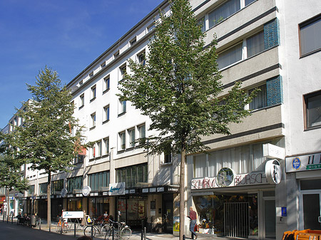 Laeden auf der Breiten Straße