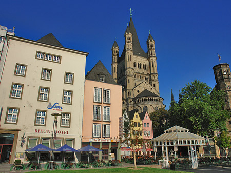 Foto Groß St Martin hinter Fischmarkt