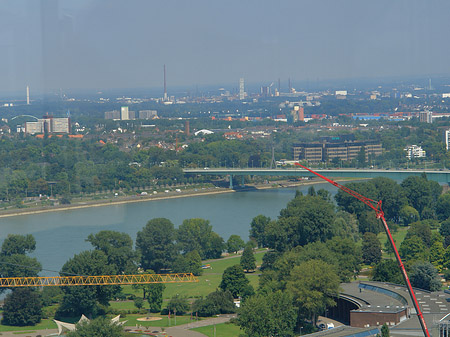 Tanzbrunnen im Rheinpark Fotos